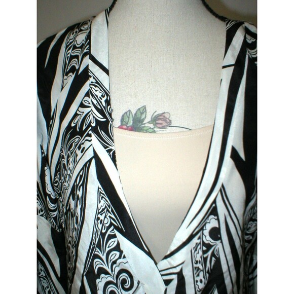 New NWT Womens 10 Italy Designer Silk Blouse Just Cavalli 46 Black White Bell - Picture 2 of 11